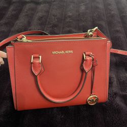 Michael Kors Hope Messenger Bag Red(flame)