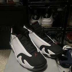 Jordan 14 Black Toe Size 8.5 Brand New 