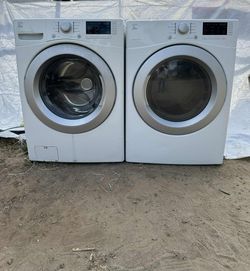 Kenmore Washer And Dryer Laundry