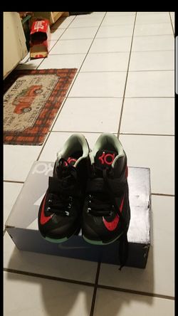 Nike shoes