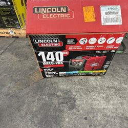 Weld-Pak 140 Amp MIG and Flux-Core Wire Feed Welder, 115V, Aluminum Welder with Spool Gun sold separately