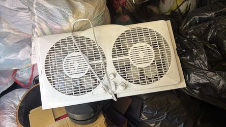 Double Window Fan with Two Speeds