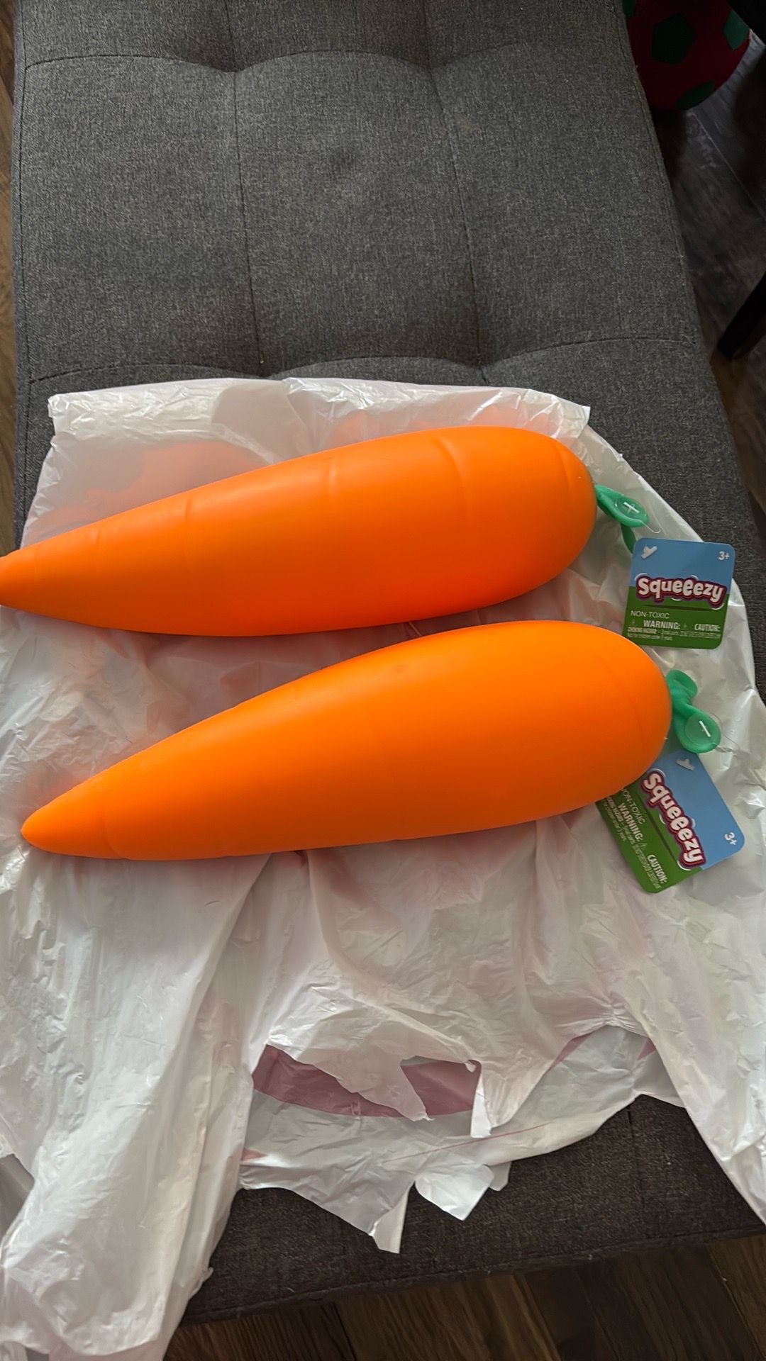 Viral carrot squishy