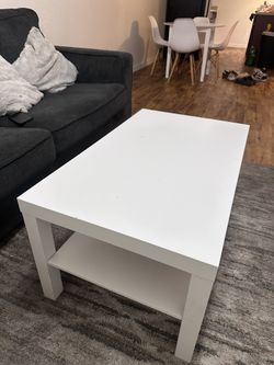 Table For The Middle