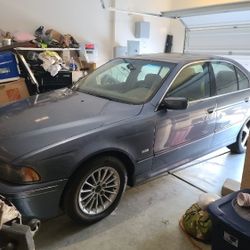 2002 BMW 540i