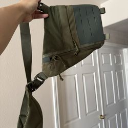 Concealed Carry Crossbody Bag – Secure & Stylish