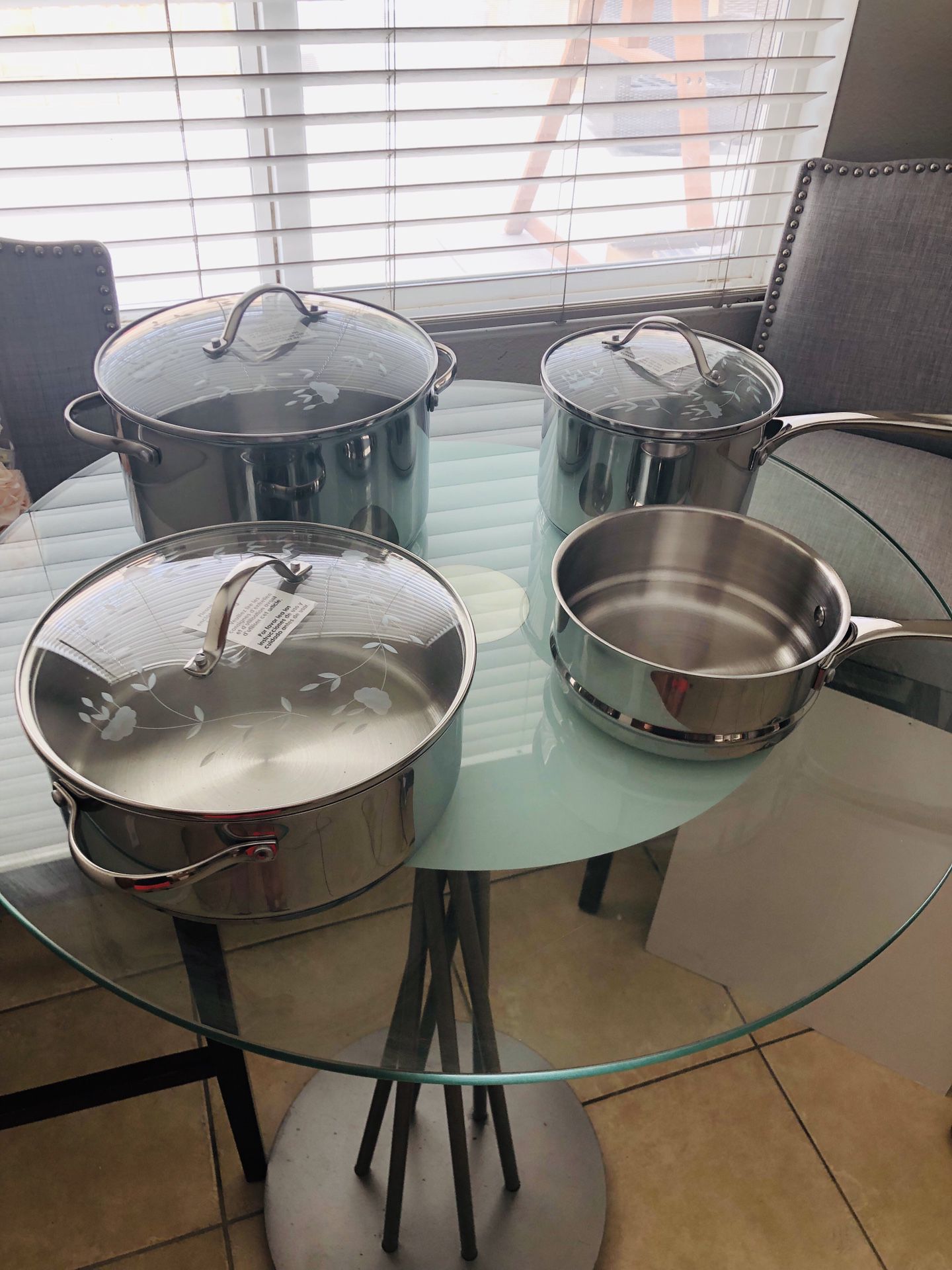 D&W Cookware Set for Sale in Tujunga, CA - OfferUp