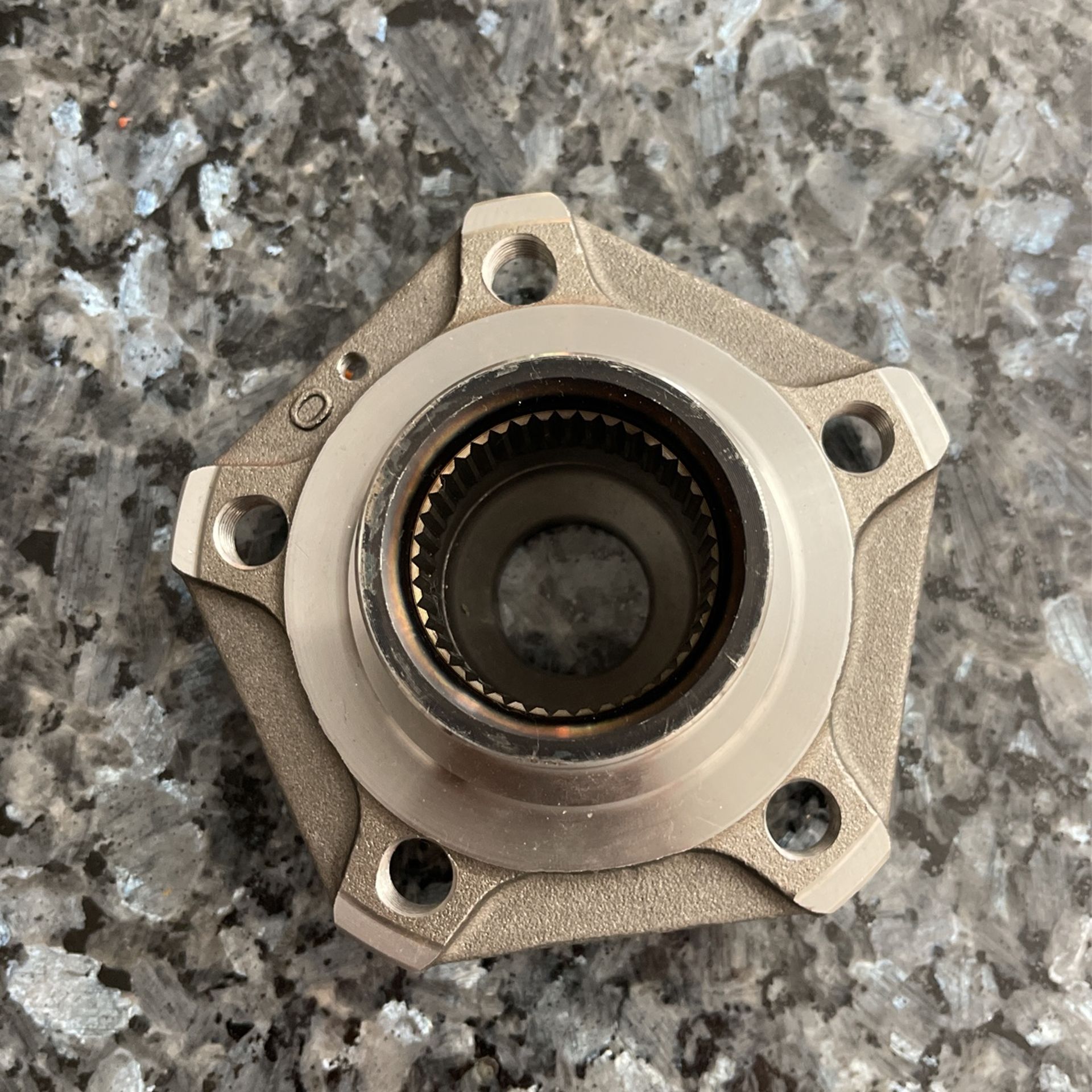 AUDI A4 WHEEL HUB