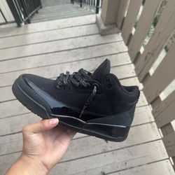 black cat 3’s 