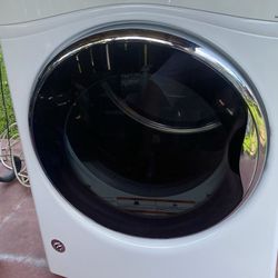 Whirlpool Whirlpool - 7.4 Cu. Ft. Stackable Gas Dryer with Quick Dry - White
