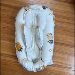 Dock a tot with infant insert