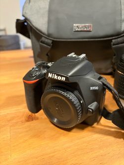 Nikon D3500