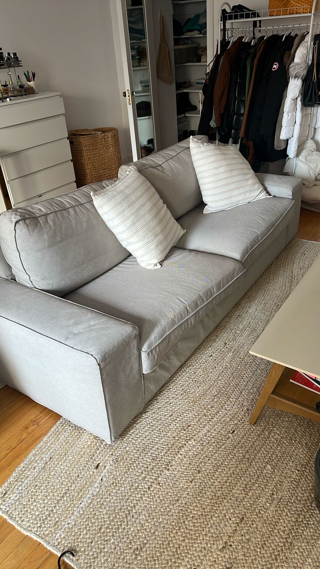 IKEA KIVIK Sofa