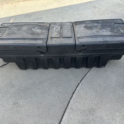Tool Box For A Medium Pick Up   81 Inches Wide In Ok Condition 