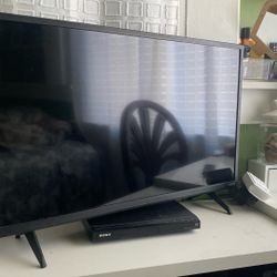 32 In Vizio smart Tv