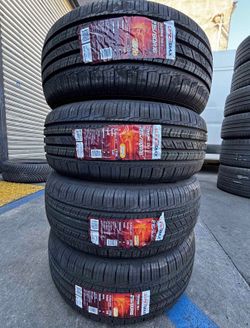 Vendo Set De Llantas Nuevas 215/60R16 Marca Supermax