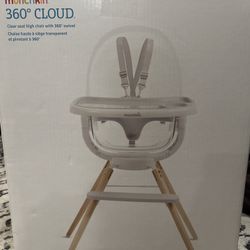 Munchkin 360 Cloud Highchair