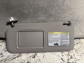 Toyota rav4 left sun visor