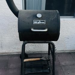 🔥🍔 BBQ Grillware Charcoal Grill & Smoker – $25 🍔🔥  📍 Pickup near S. Durango & 215  Great budget-friendly charcoal grill ready for your next backy