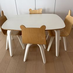 Modern Nursery Bear and Bunny Table Chair Set 
