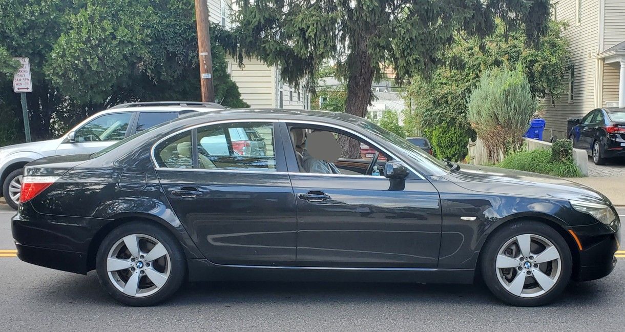 2008 BMW 528xi