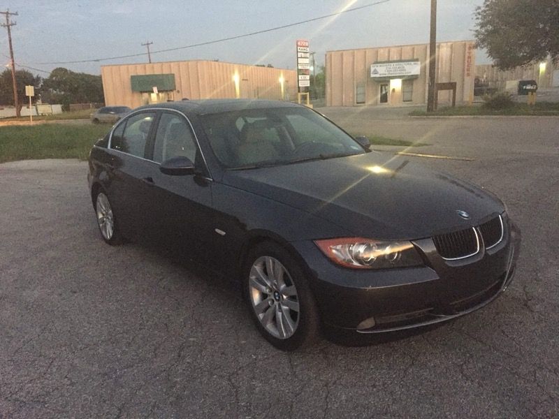 2006 BMW 3 Series 330i 4dr Sedan