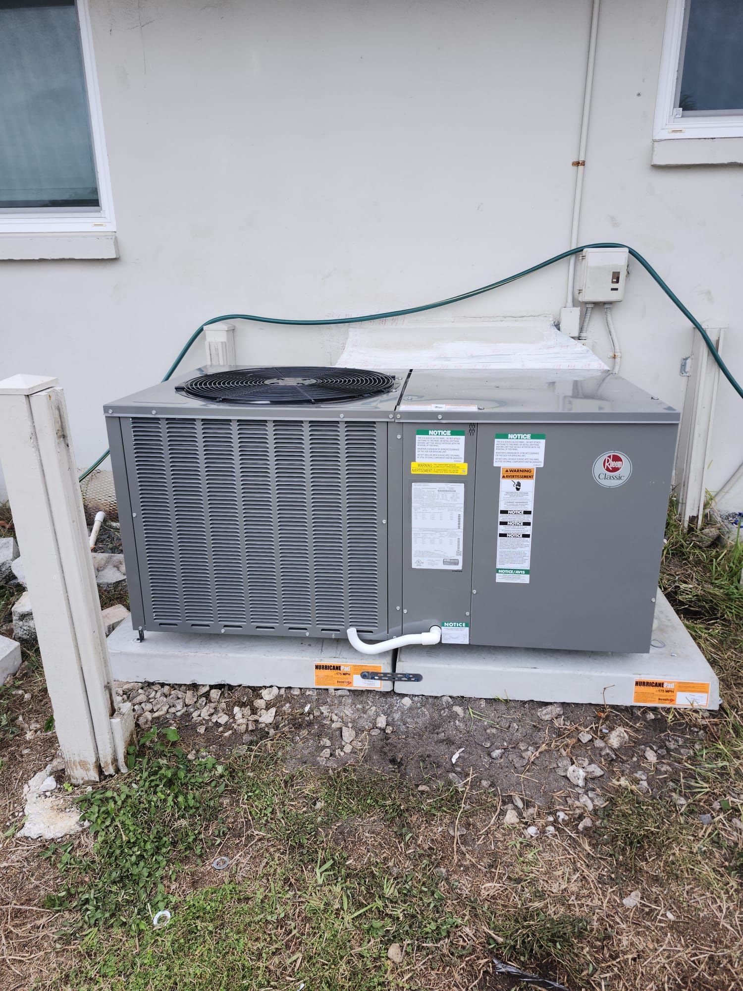 Rheem Airconditioning Unit