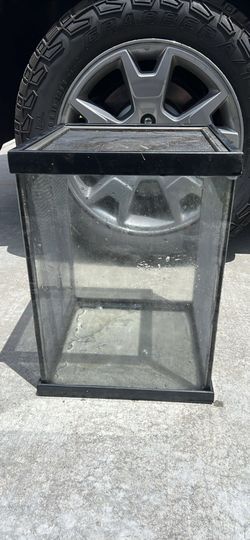 Reptile terrarium