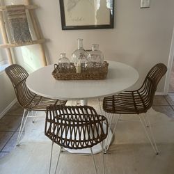 Modern White Kitchen Table