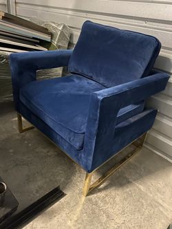 Modern Velvet Chair