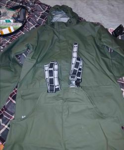 Rain suit