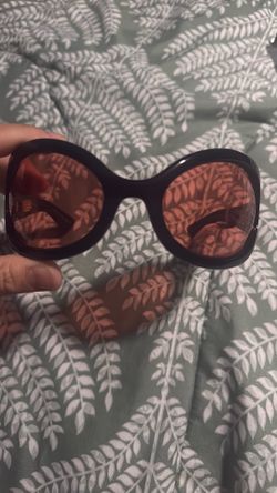 Gucci shades