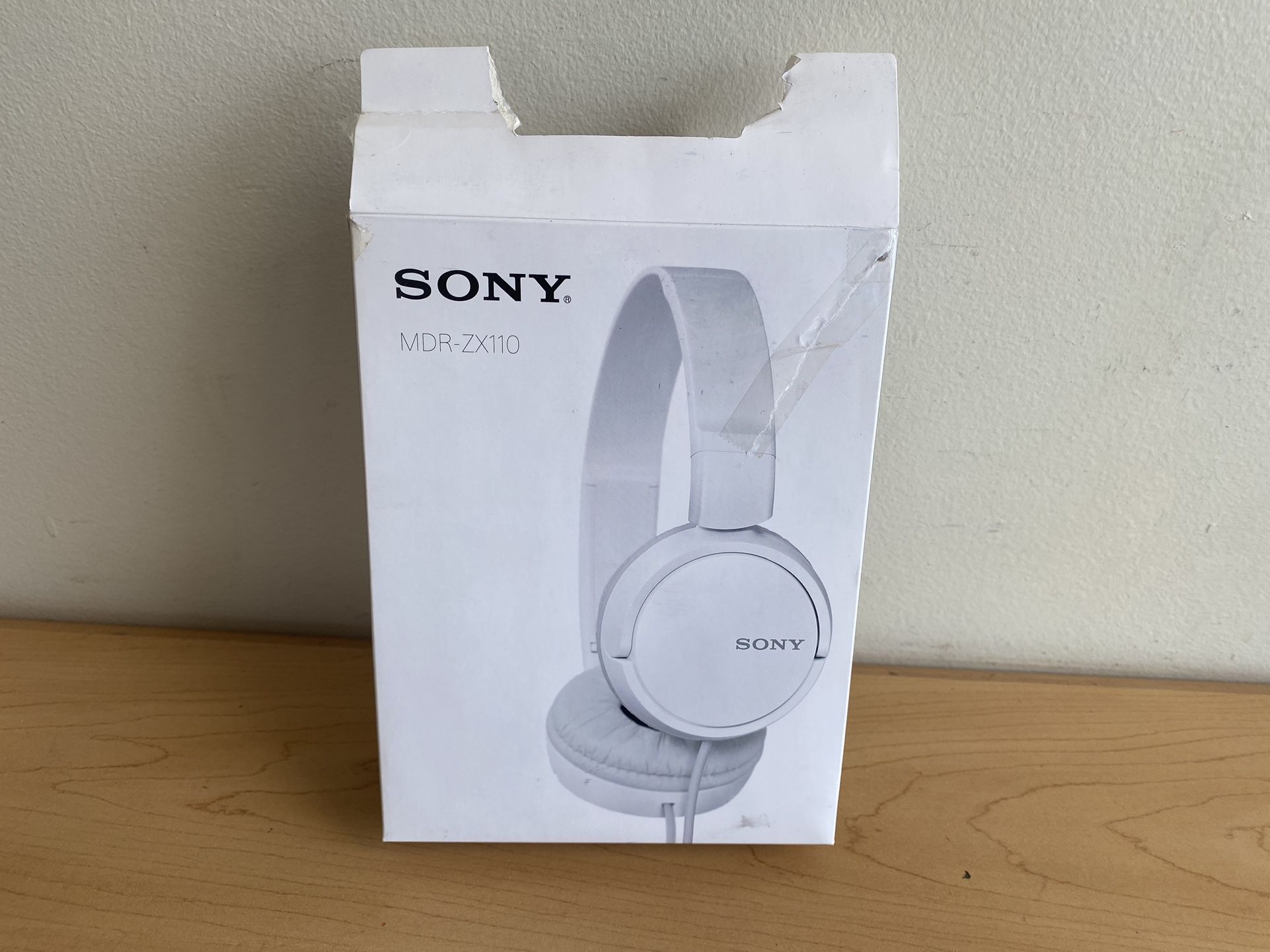 Sony MDR-ZX110 Stereo Headphones (Wired)