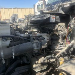 2008 Frightliner Columbia Core DD15 Motor / $2500