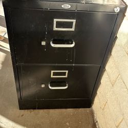 Filing cabinet 