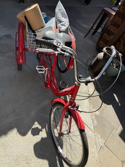 This bike three wheels