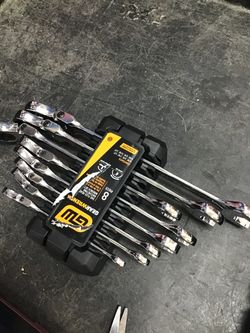 GearWrench 8-Piece SAE Flex Head Ratcheting Wrench Set