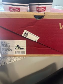 Men’s size 12 vans brand new