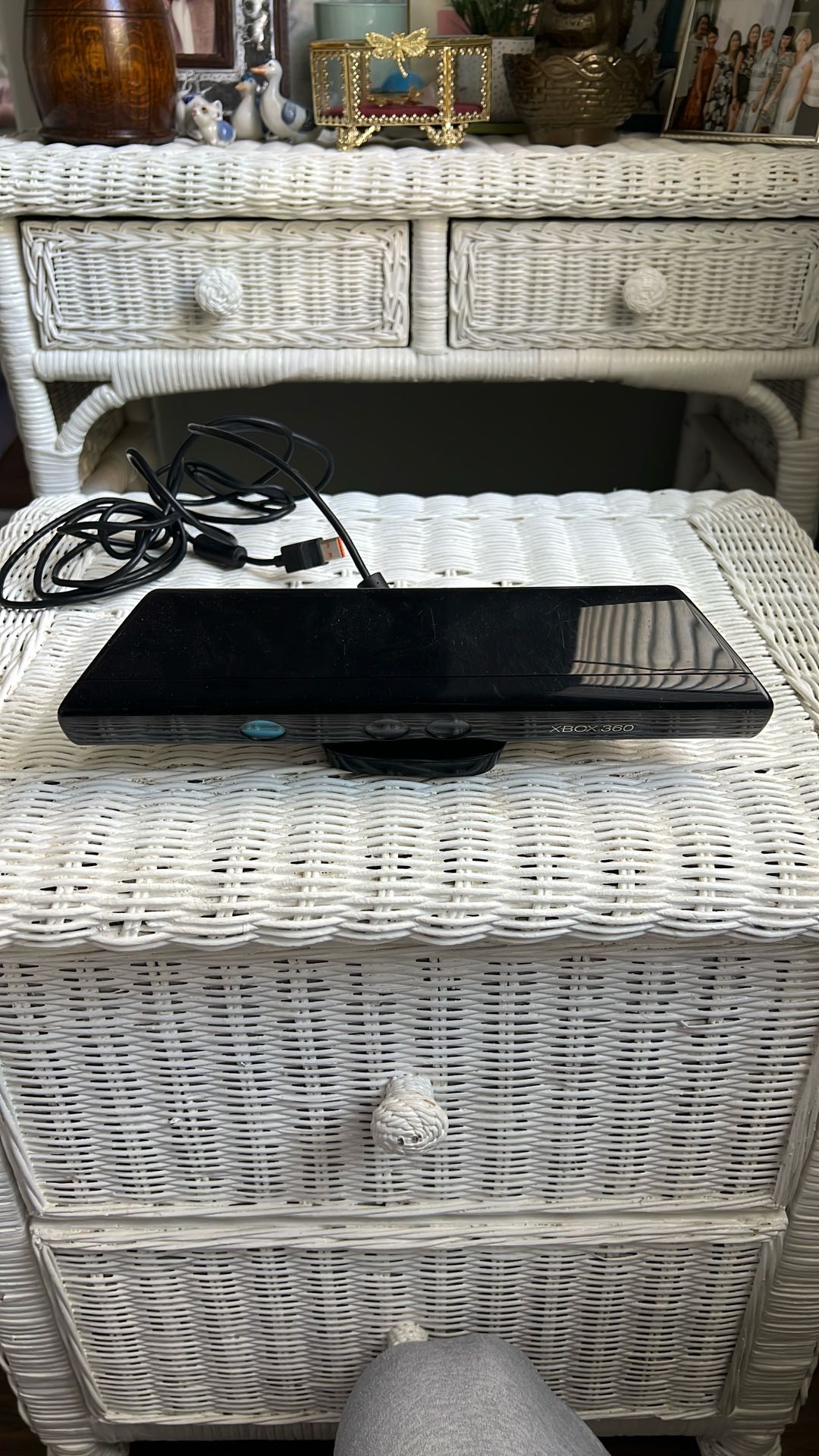 Kinect Sensor (for Xbox 360)
