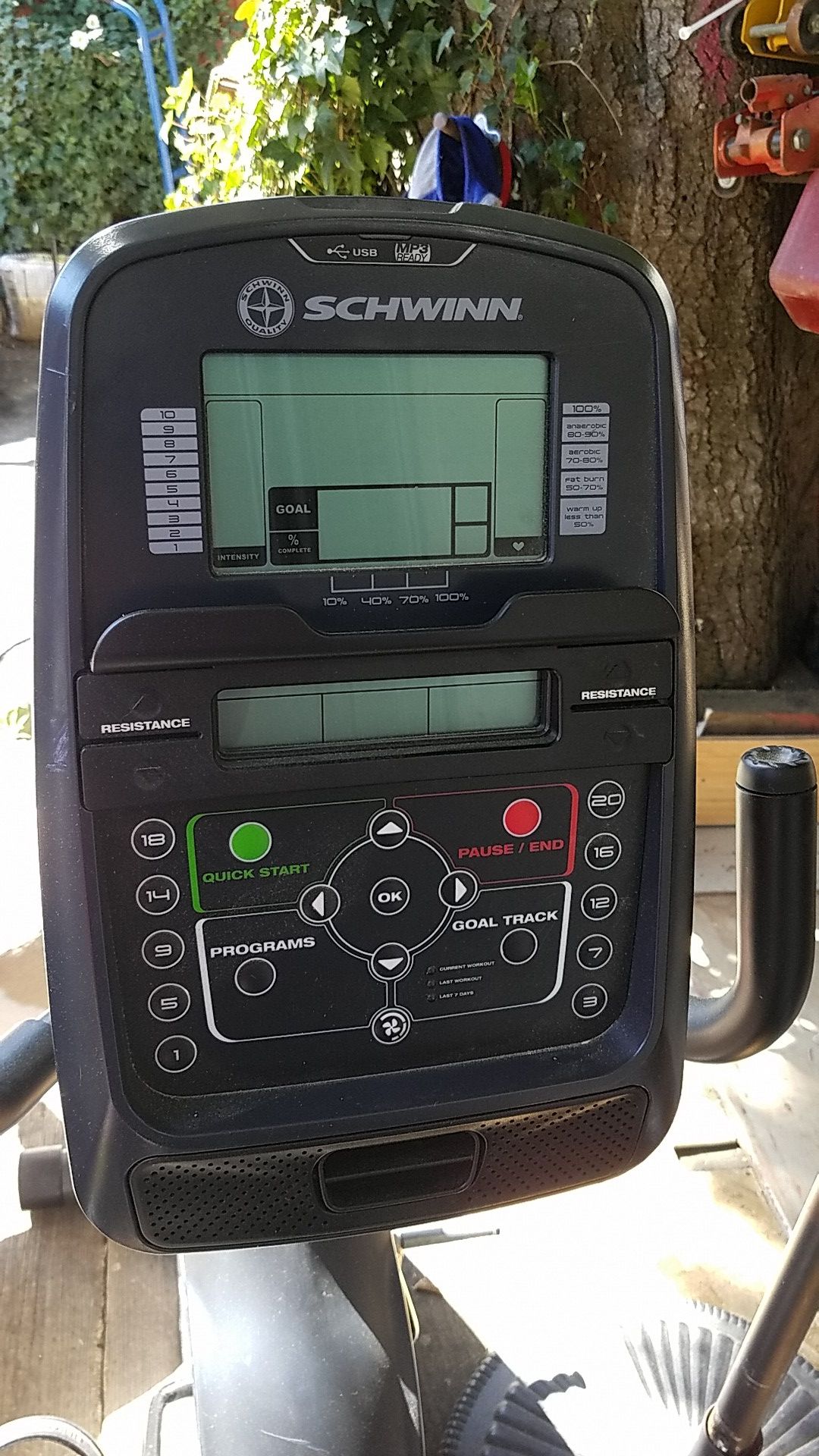 Schwinn 230 recubent bike