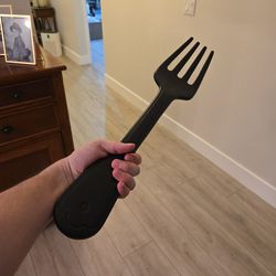 Giant Fork