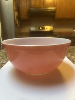 Vintage Pyrex Flamingo Pink 2 1/2 Qt Mixing Bowl (403) P