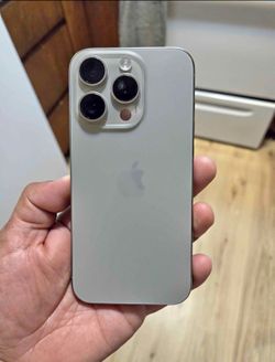 Apple iPhone 15 pro 5G
