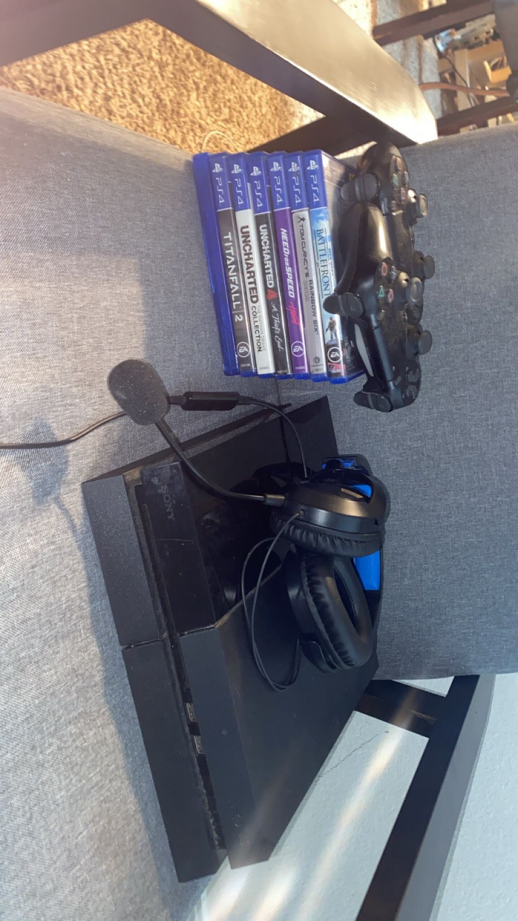 PS4