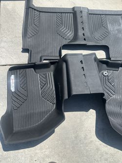Chevy Silverado Z71 Weather Mats