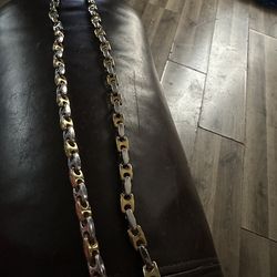 Stainless steel necklace