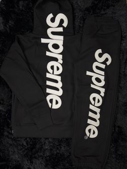 Supreme hoodie and sweats