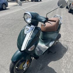 Motorbike Scooter Buddy 170i 