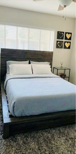Scottsdale Queen Platform Bed