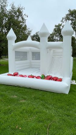 White 3 In 1 Bouncer Ball Pit Combo
